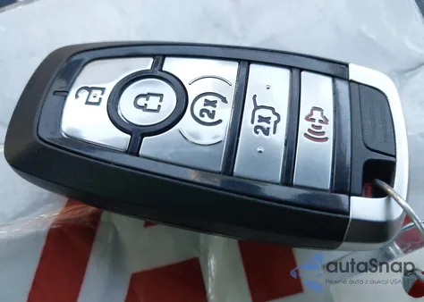 2022 Ford Explorer Xlt from USA, damaged, VIN 1FMSK8DH4NGA35751